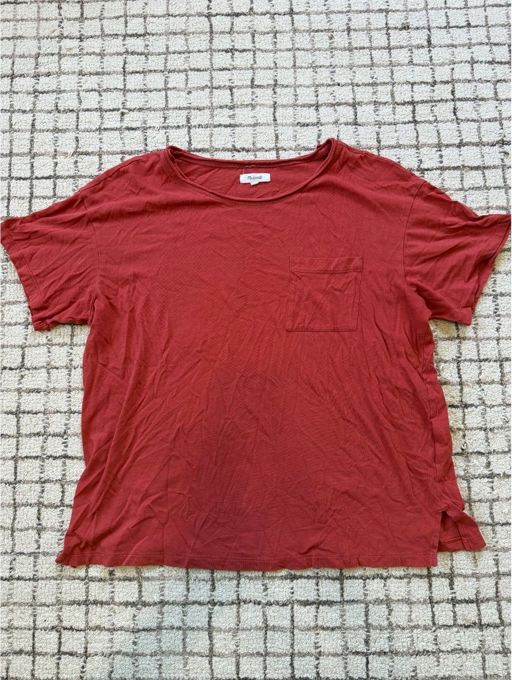 Women’s Madewell cotton t shirt burnt orange fall cozy cabin minimalist outdoors